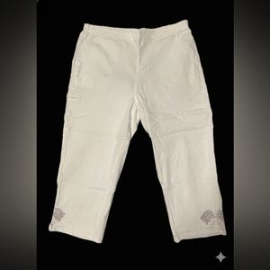 Quacker Factory woman's Cream Chinos with Embroidery